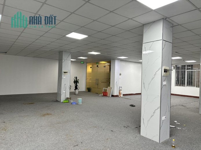 Cho thuê văn phòng công nghệ thông tin, đào tạo đường Láng, Đống Đa, 280m2 giá 55 triệu/ tháng