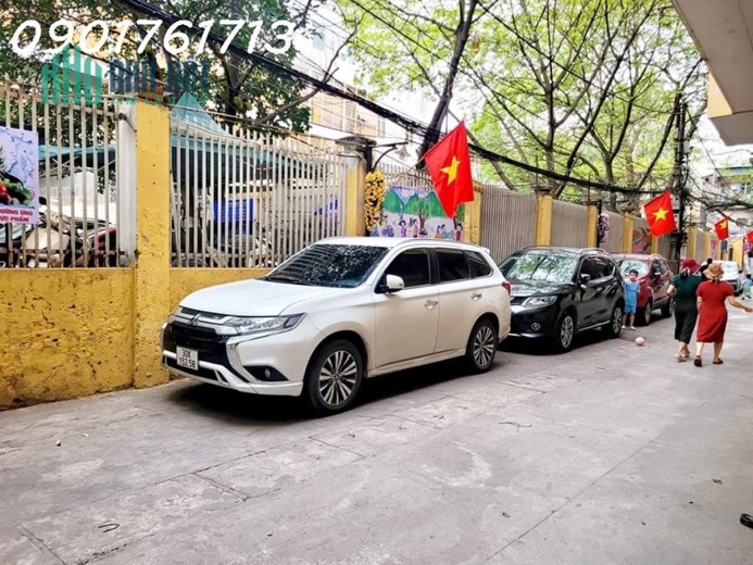 Cực Hiếm bán Nhà Chính Chủ, gara 2 Ôtô, gần phố, ở luôn, Cầu Giấy 60m2,KD, giá 11tỷ8
