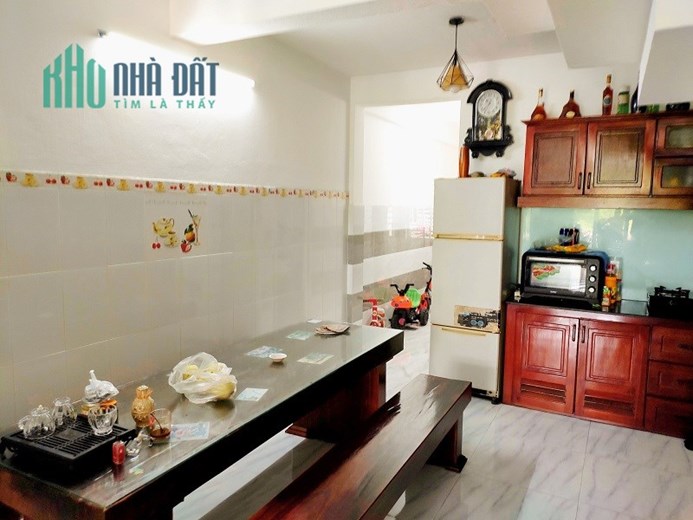 Gấp bán nhà Thanh Lương, Hòa Xuân, 3 tầng mới cứng 100m2 chỉ 4.x tỷ. 0905.880.363