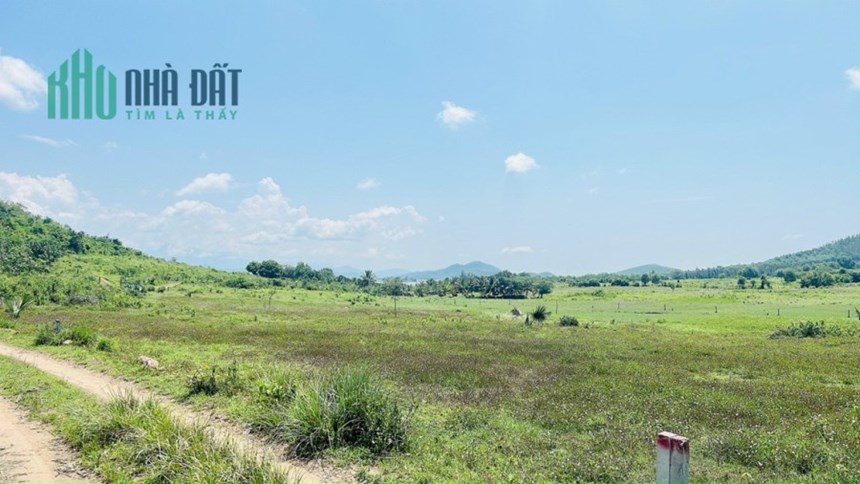 Bán đất Ninh Xuân - Ninh Hoà gần hồ suối Trầu , gần tỉnh lộ 8 , gần các khu CN Hoà Phát