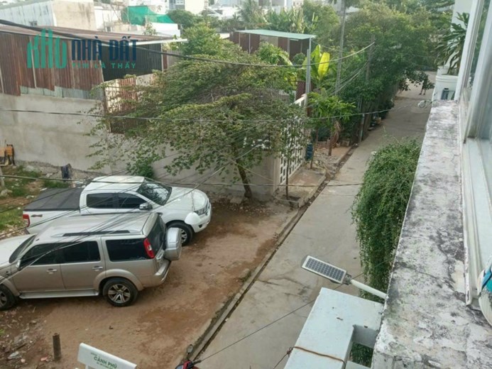 Gia chủ cần bán nhà đường số 9 Hiệp Bình Phước Tặng khách 1 chỉ vàng khi mua