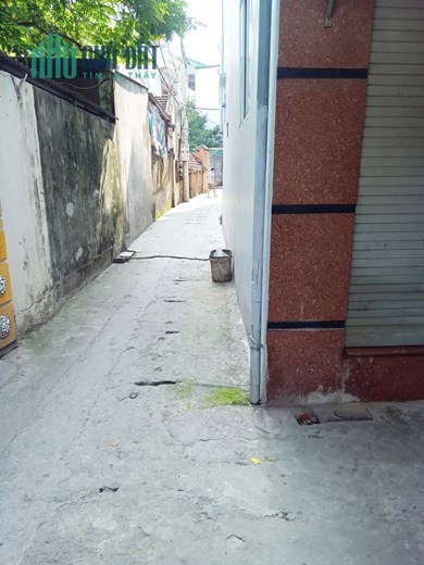 Bán gấp nhà 2.7 tỷ 3 mặt thoáng MT 4m - phố Đa Sỹ - Hà Đông 35mx4T, sđcc