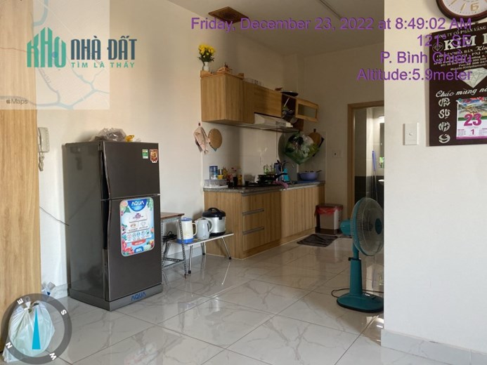 Bán căn hộ view hồ bơi với 2 phòng ngủ kề chợ đầu mối