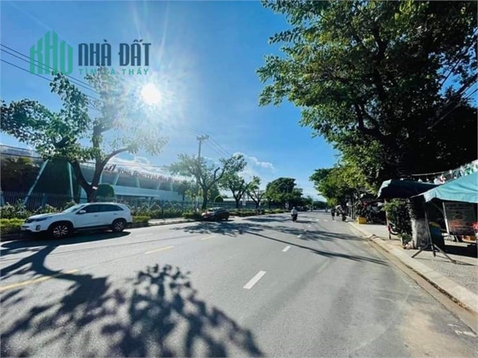 KIỆT Ô TÔ THÔNG, TÒA CĂN HỘ DÒNG TIỀN TỐT 13 PHÒNG KHÉP KÍN 46TR/THÁNG
