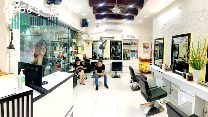Bán Nhà Mặt Phố Cầu Giấy, 55m2, 5 Tầng, Lô Góc, Chỉ 20 Tỷ, Vỉa Hè Rộng