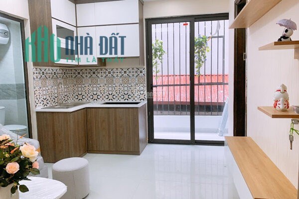 Đống Đa - Phố Linh Quang gần Hồ, gần Trường Chợ -145 m2, mặt tiền  7 M. Giá 10 tỷ đồng