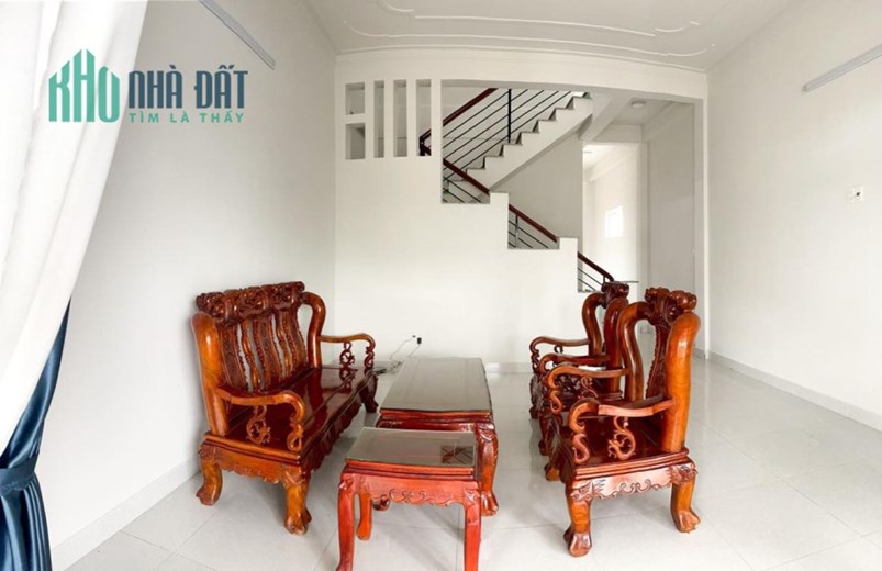 Hàng Ngộp Giảm Giá Từ 8 Tỷ Còn 6 Tỷ 6 Cần Bán Gấp