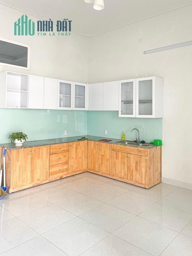 Hàng Ngộp Giảm Giá Từ 8 Tỷ Còn 6 Tỷ 6 Cần Bán Gấp