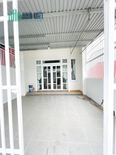Hàng Ngộp Giảm Giá Từ 8 Tỷ Còn 6 Tỷ 6 Cần Bán Gấp