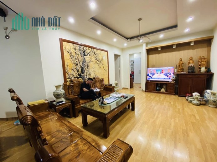 150m Căn Góc 3 Phòng Ngủ 2 WC Chung Cư Phố Hoàng Đạo Thúy. Tiện Ích Ngập Tràn. Chủ Làm Ăn Thuận Lợi
