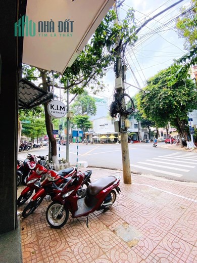 SANG NHƯỢNG QUẦN ÁO ĐỊA CHỈ 164 HOÀNG DIỆU, THÀNH PHỐ BUÔN MA THUỘT