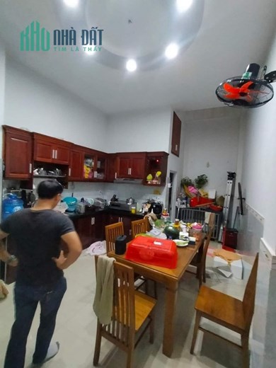 BÁN GẤP NHÀ  4 TẦNG - ĐƯỜNG NHỰA 5M - NGAY UBND  BÌNH TÂN - P.AN LẠC - 80M2 - CHỈ  6,5 TỶ