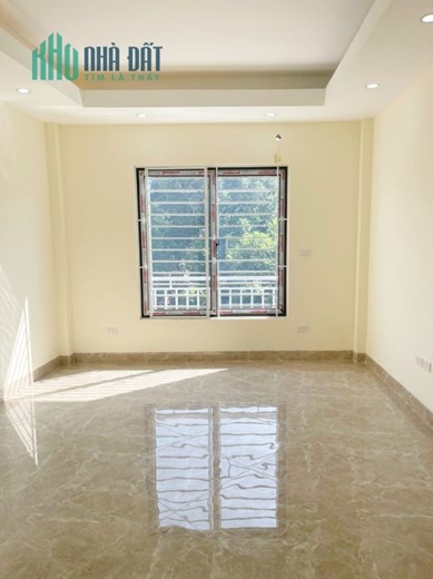 Bán Nhà LÔ GÓC- KINH DOANH- Cổ Nhuế 32M 5 tầng MT 4.5m giá chỉ nhỉnh 4 tỷ