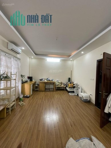 Chính chủ bán nhà phố Định Công 106M x 5.2MT, phân lô, ô tô tránh, vào nhà. 10.5 tỷ.