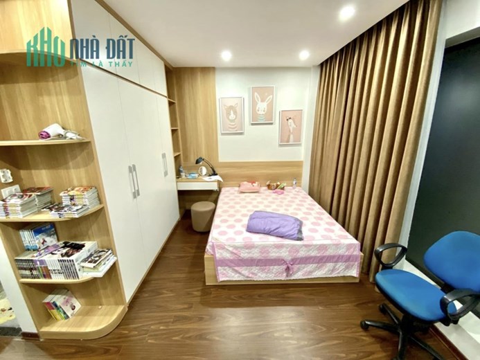 Bán ngôi nhà 61m2 F361 An Dương, Tây Hồ Chủ tự xây Ô tô dừng đỗ Ô tô tránh 10m 4.5 Tỷ