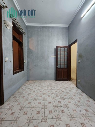 SIÊU HOT NHÀ NGÕ 38 XUÂN LA DIỆN TÍCH RỘNG - MẶT TIỀN TO - GIÁ HẠT RẺ - 80tr/m - HIẾM CÓ CĂN THỨ 2.