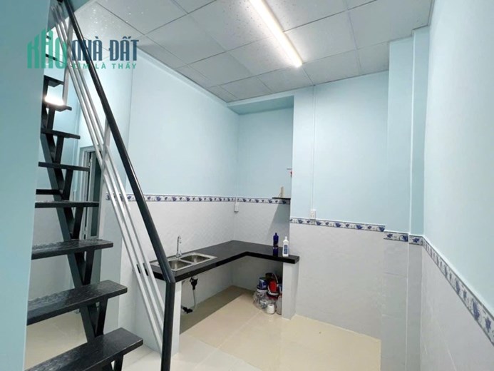 Cho thuê nhà mới Âu Dương Lân 3 phòng p3, Q8 - 9 Triệu