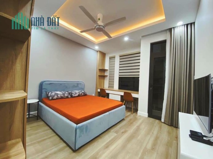 Bán nhà riêng Đỗ Đức Dục, 41m2, 3 ngủ, ô tô, nội thất đỉnh, 4 tỷ 5