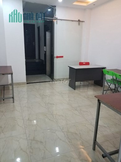 Cho thuê Mặt bằng kinh doanh 240m2( 1trệt 2 lầu) Quận Tân Phú - HCM