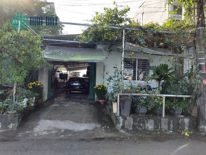Chính chủ bán 60m2 Đất MT Tú Xương TP.Huế, chỉ 2,7 tỷ. LH:0935963777.