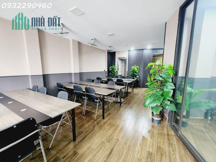 MẶT PHỐ LÔ GÓC 9 TẦNG - DÒNG TIỀN 1,2 TỶ/NĂM - ĐƯỜNG ĐÔI 65M - VỈA HÈ 10M – KĐT VĂN PHÚ HÀ ĐÔNG