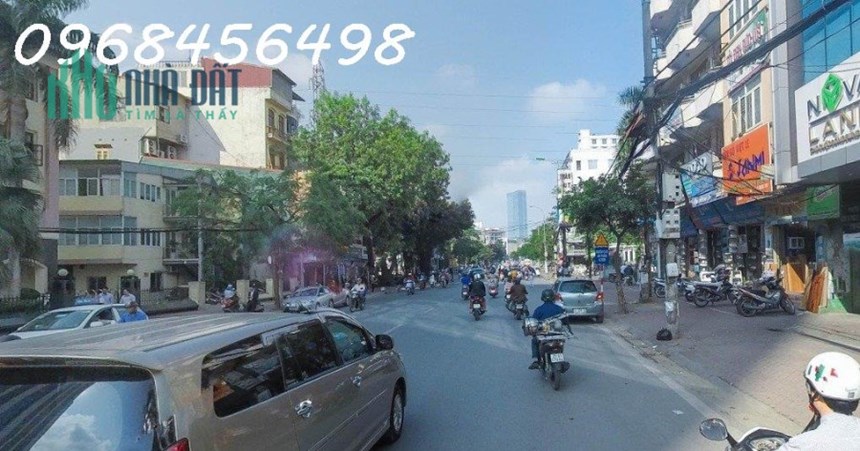 Bán nhà Mặt phố Cát Linh, quận Đống Đa, 126m 5 Tầng, Mặt tiền 5m, Kinh doanh, Sổ nở hậu, Chỉ 59 tỷ