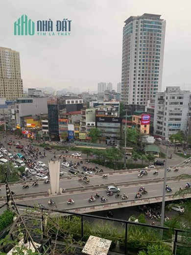CẦN SANG LẠI QUÁN CAFE ROOPTOP VỊ TRÍ TRUNG TÂM ĐẦU NGÃ TƯ SỞ.