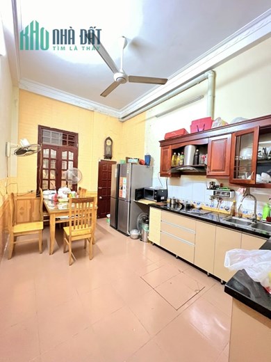 Nhà phân lô Nguyễn Ngọc Nại 70m2 4T ngõ thông, gara ô tô,  kinh doanh đỉnh, nhỉnh 11 tỷ