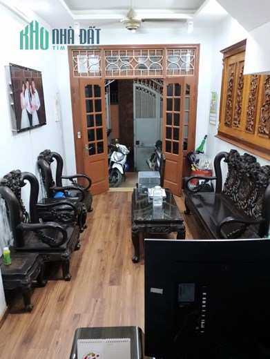 Nhà Vương Thừa Vũ khu phân lô quân đội MT 4m, 46m2 4T hơn 5 tỷ có 2 mặt thoáng