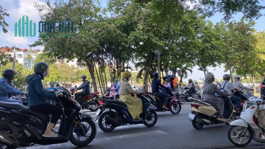 Tháng Tới E  Đi Mỹ Nên Cần Sang Gấp Quán Nhậu Ngay Khu Ăn Nhậu Đêm Bờ Kè Trường Sa
