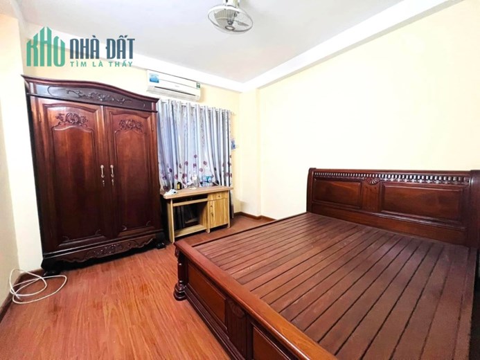 Bán nhà Mai Dịch Cầu Giấy Hà Nội giá rẻ 6 tầng chỉ 5,2 tỷ