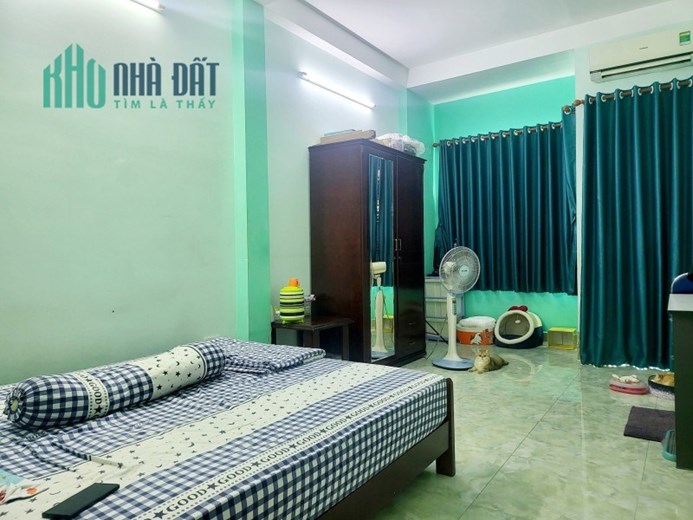Bán Nhà Mặt Tiền Đường Số - Quận 4 - 5 Tầng - Kinh Doanh
