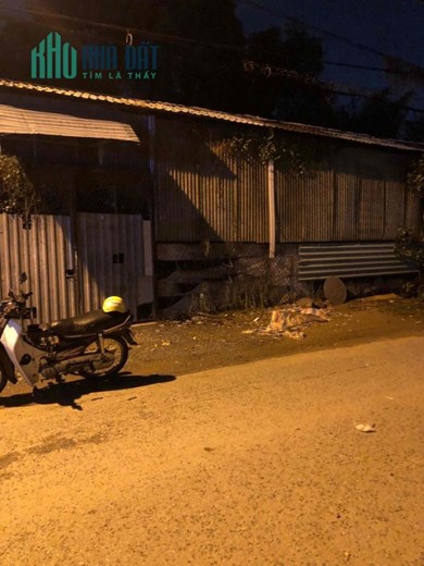 Cho thuê mb kèm nhà Mặt tiền 200m2 đường Gò Cát, Phú Hữu, Tp.Thủ Đức