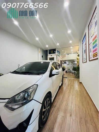 Bán nhà phân lô Vip, Phố Nguyễn Chí Thanh, Quận Đống Đa, 48m x 5T, Giá 14.8 tỷ.