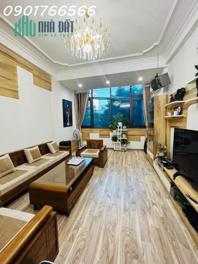 Bán nhà phân lô Vip, Phố Nguyễn Chí Thanh, Quận Đống Đa, 48m x 5T, Giá 14.8 tỷ.