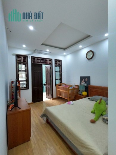 Bán nhà phố Lạch Tray, diện tích 60m 4 tầng, sân cổng riêng, ngõ nông, GIÁ 3.25 tỉ