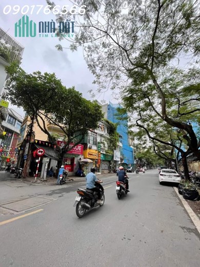 Hàng Hiếm, Trung Tâm Ba Đình, Mặt Phố Núi Trúc, 60m, Giá 17.9 tỷ.