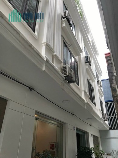 Bán nhà ngõ 788 Thiên Lôi, diện tích 60m 4 tầng, GIÁ 3.99 tỉ có chỗ đỗ ô.tô