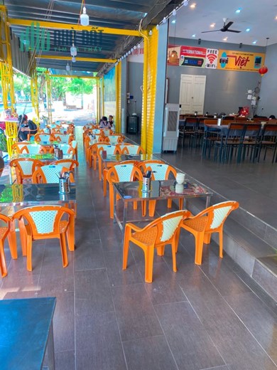CHÍNH CHỦ CẦN SANG NHƯỢNG QUÁN MẶT TIỀN ĐƯỜNG Y NGÔNG