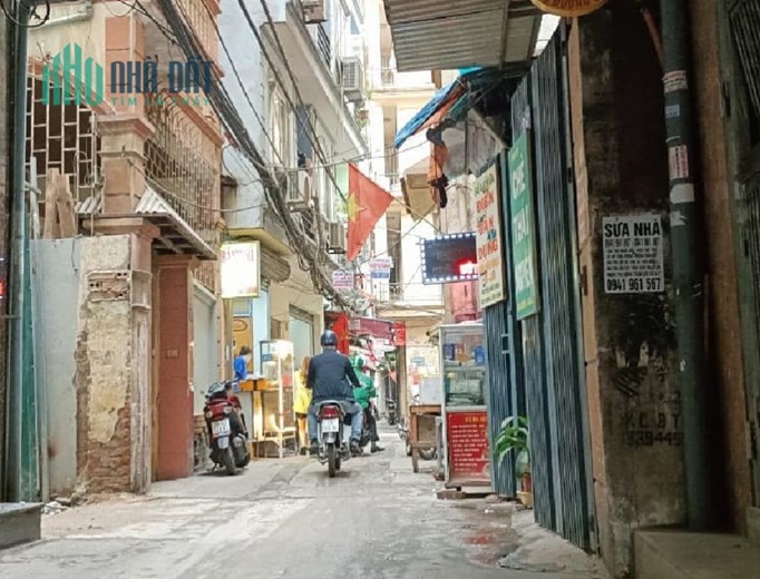 30 M Ô TÔ TRÁNH, MẶT NGÕ KINH DOANH THÔNG TỨ PHÍA, NHỈNH 6 TỶ