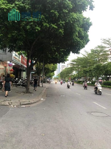 Bán nhà Trung Kính, 50m2, MT 5m, 12.5 tỷ, phân lô, vỉa hè, ôtô tránh