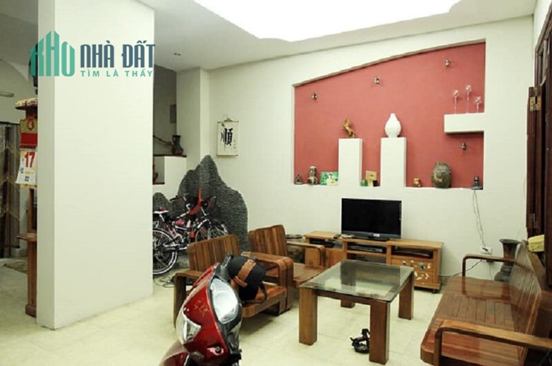 MẶT TIỀN QUYỀN LỰC – SỔ VUÔNG PHÂN LÔ – Ô TÔ TRONG NHÀ – GIÁ ĐẦU TƯ