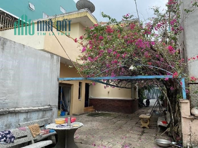 VILLA KIỀU ĐÀM -BIỆT THỰ HIỆN ĐẠI SANG TRỌNG - NHÀ CÓ THANG MÁY-136M2