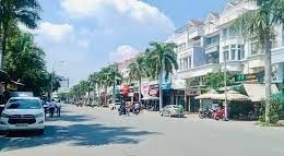 Tòa nhà có thang máy mặt tiền Khu Nam Long Trần Trọng Cung thu nhập 1.2 tỉ/năm