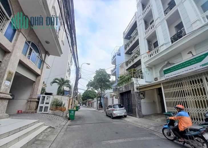 Tòa nhà có thang máy mặt tiền Khu Nam Long Trần Trọng Cung thu nhập 1.2 tỉ/năm