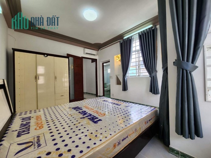Nguyễn Trung Trực, 40m2 4 Tầng, nở hậu đẹp, hẻm trước nhà 4M, 5 Tỷ TL