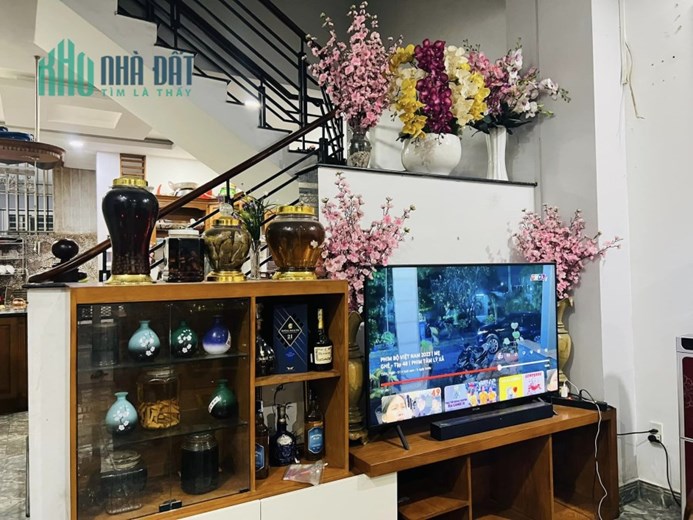 Bán Nhà Mặt Tiền Gò Dầu, Tân Phú, 45m2x 3 Tâng, Hẻm Ô Tô, Dân Trí Cao, Chỉ 4 Tỷ