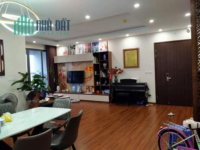120m Giá Nhỉnh 5 Tỷ Chung Cư Lê Văn Thiêm Thanh Xuân. Tiện Ích Ngập Tràn. Chủ Làm Ăn Lộc Lá Chuyển