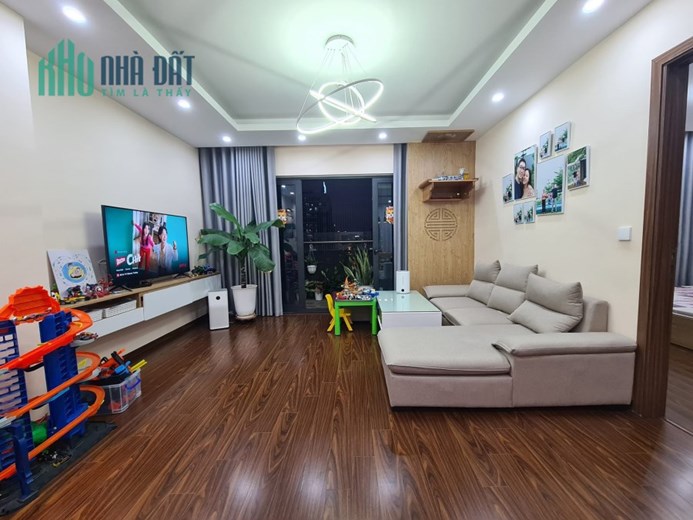 114m 3 Phòng Ngủ Chung Cư Cao Cấp Hàng Xóm Royal City. Dịch Vụ Tiện Ích Ngập Tràn. Chủ Ngợp Cần Bán