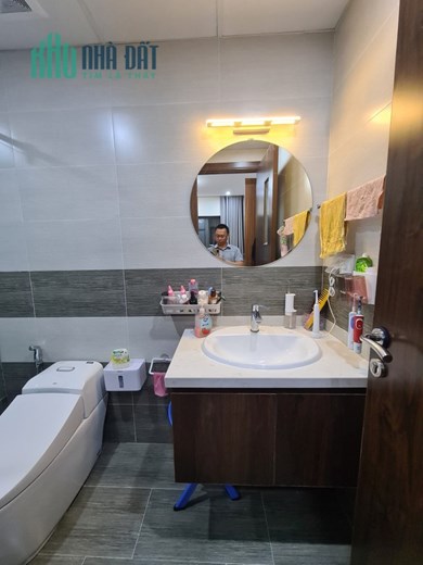 114m 3 Phòng Ngủ Chung Cư Cao Cấp Hàng Xóm Royal City. Dịch Vụ Tiện Ích Ngập Tràn. Chủ Ngợp Cần Bán